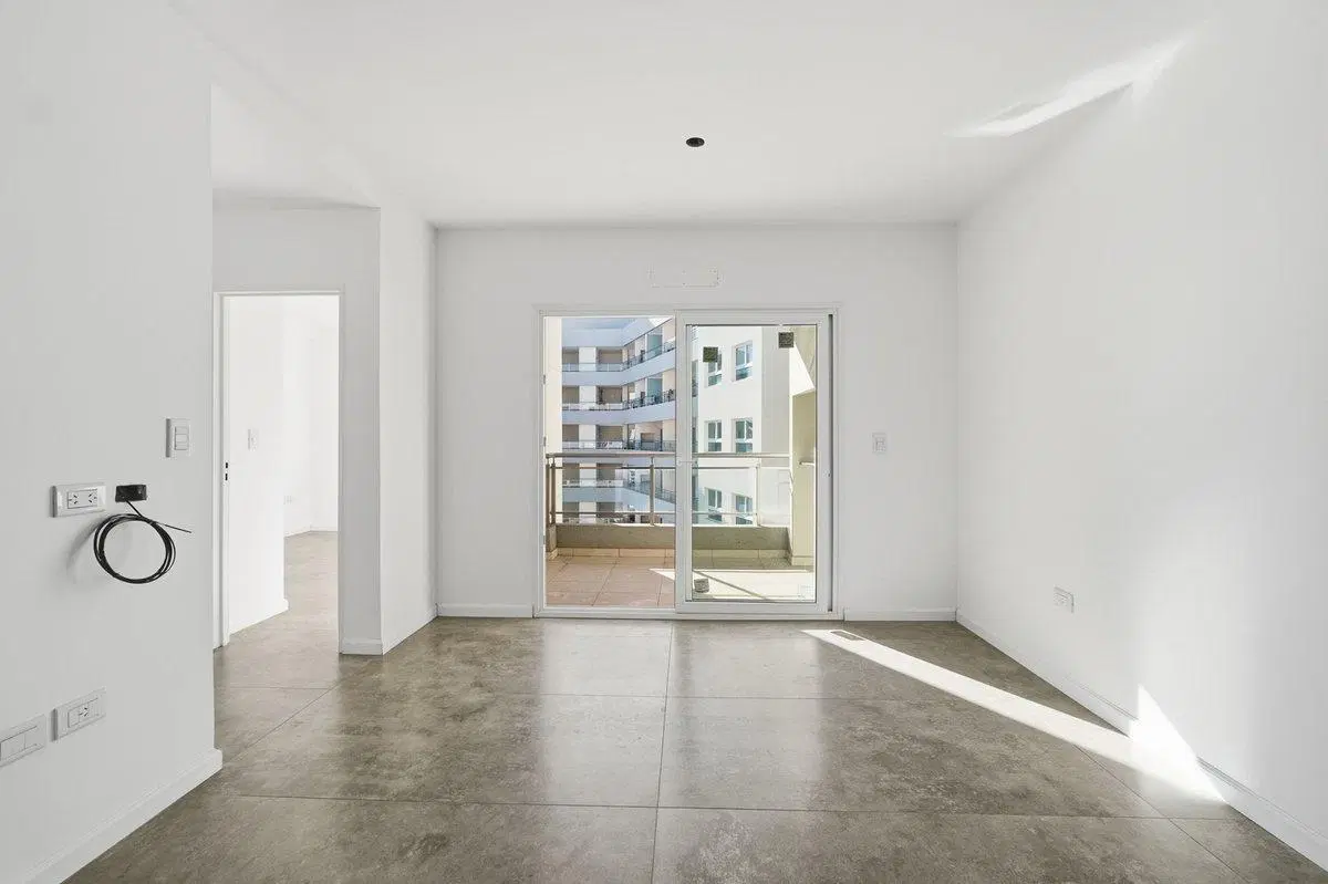 VENTA DEPARTAMENTO 2 AMBIENTES - CANNING CENTER 4