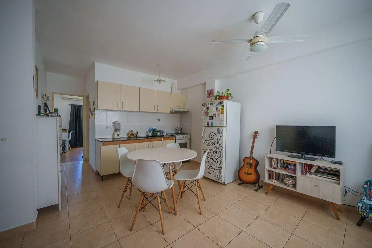 VENTA DEPARTAMENTO 2 AMBIENTES CON BALCON RAMOS 3