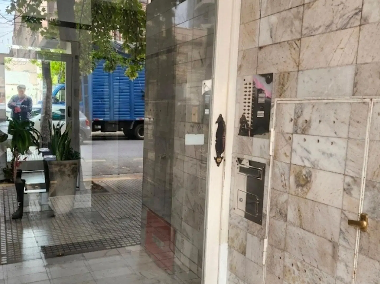 Monoambiente con balcón aterrazado en Boedo 4