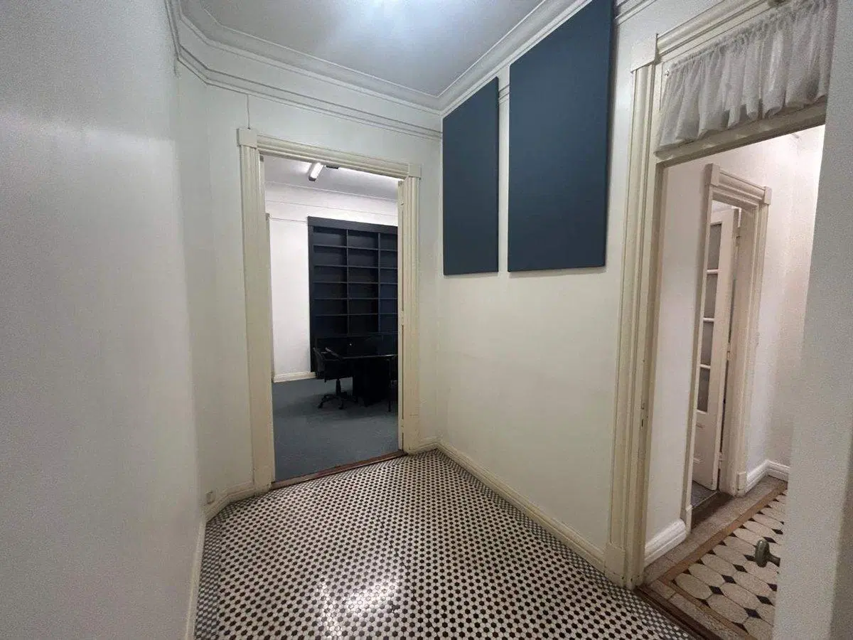 VENDE DEPARTAMENTO DE ESTILO 3 AMB APTO PROF 3
