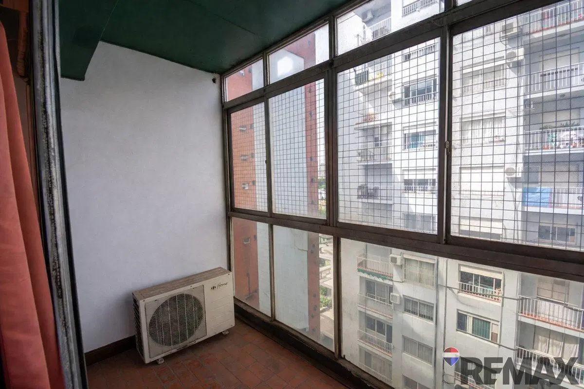 Venta 3amb + escritorio con balcon en Colegiales. 2