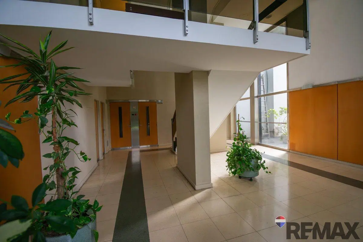 Venta 3amb + escritorio con balcon en Colegiales. 3