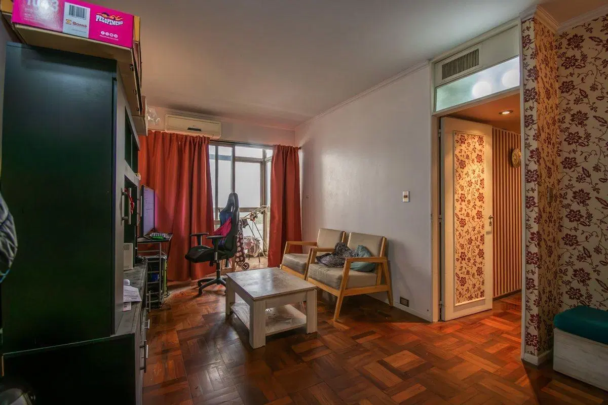 Venta 3amb + escritorio con balcon en Colegiales. 4