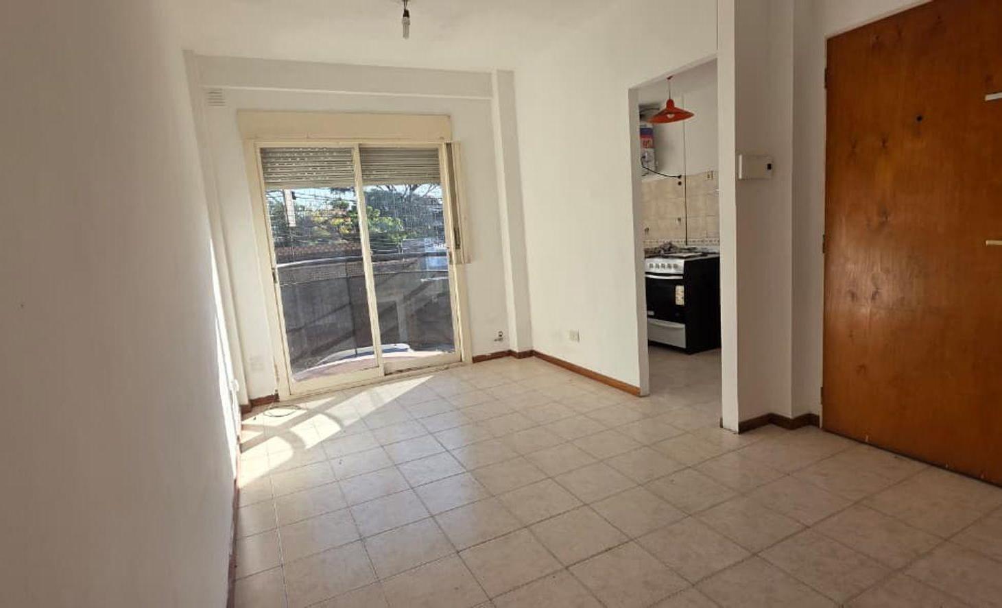 Venta dpto 2 ambientes balcón Caseros apto cred