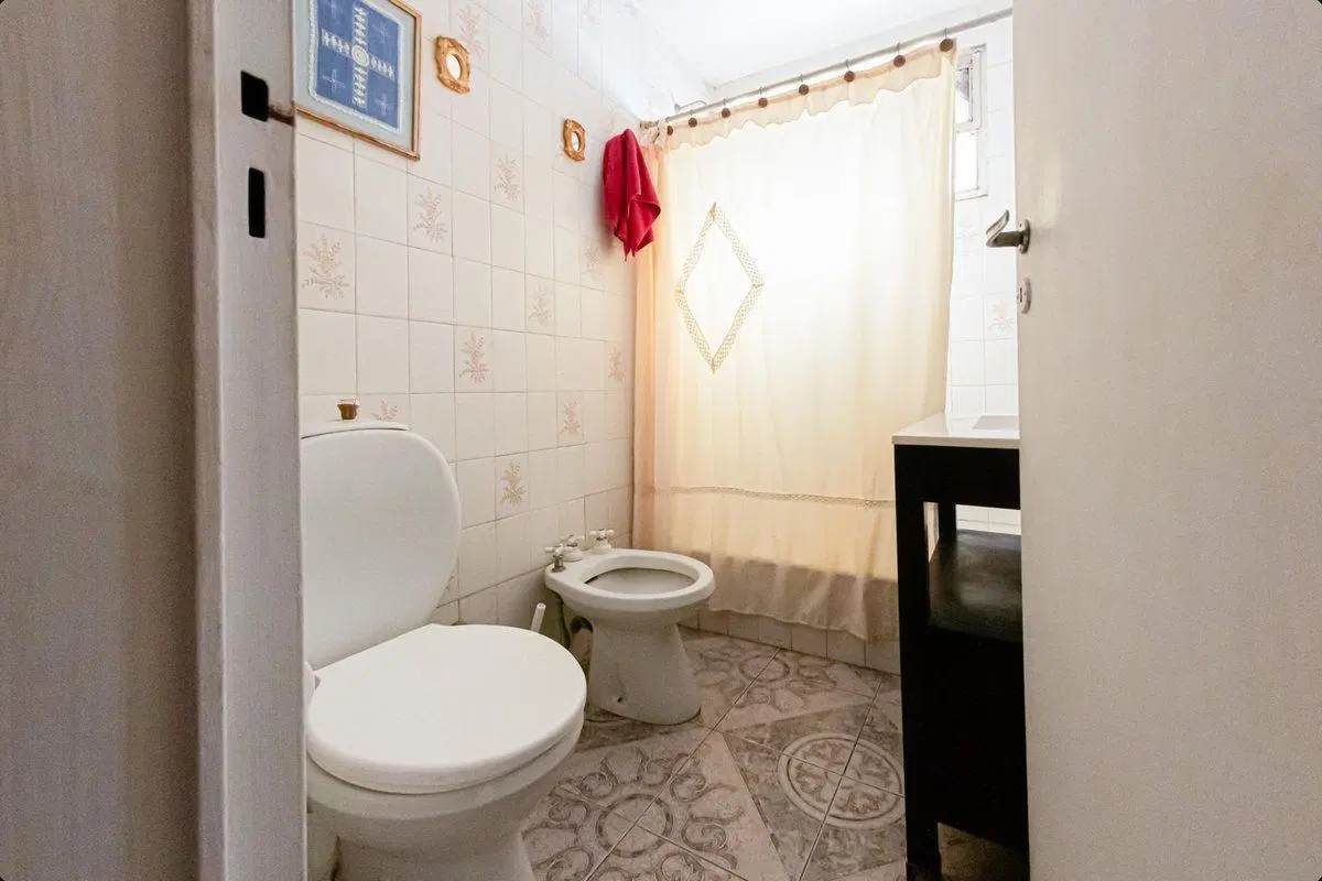 Departamento venta 3 ambientes con dep. en Palermo 4