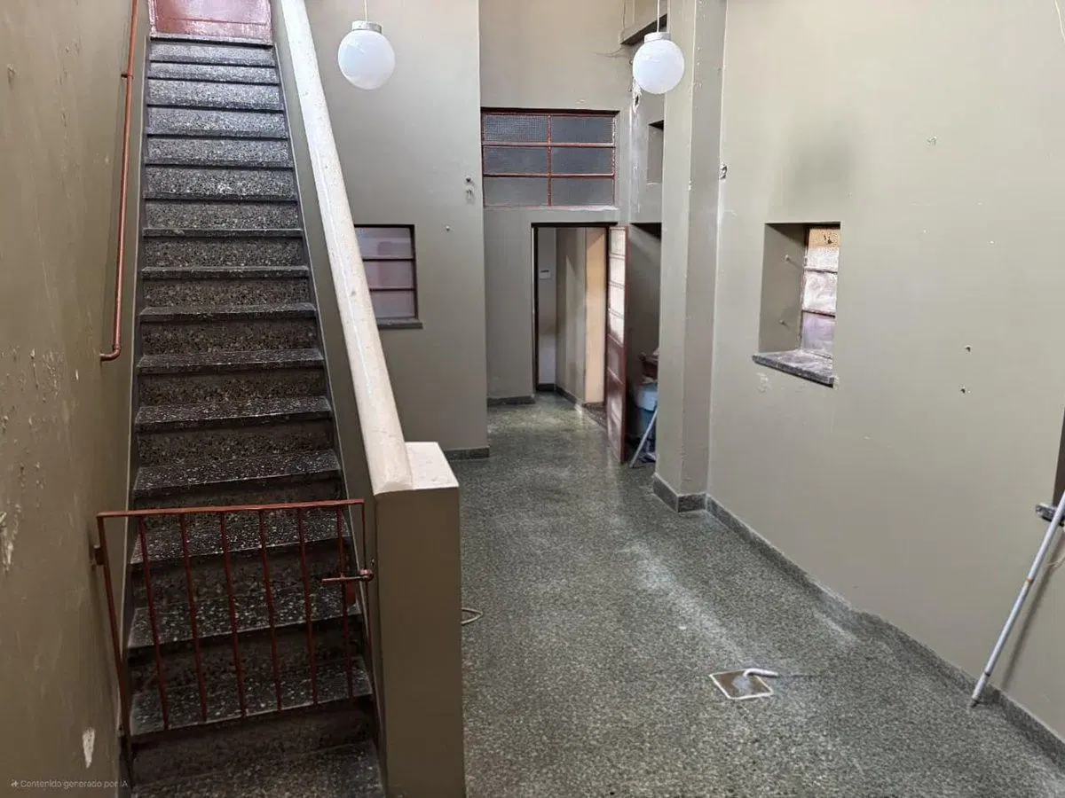 Casa  en venta con jardín  en San Justo 3