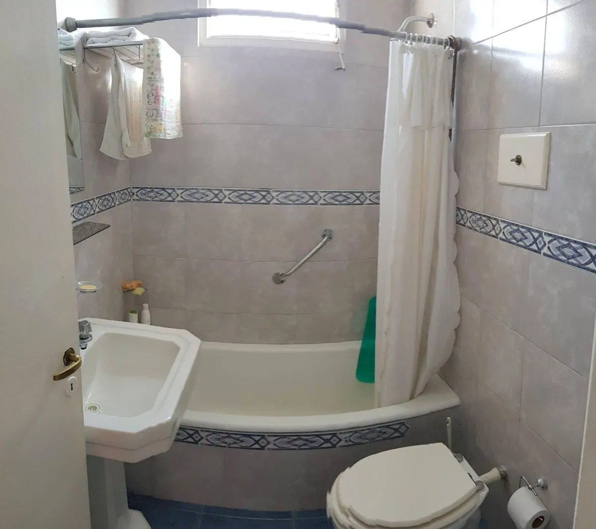 Departamento 4 ambientes - Vte. Lopez 5