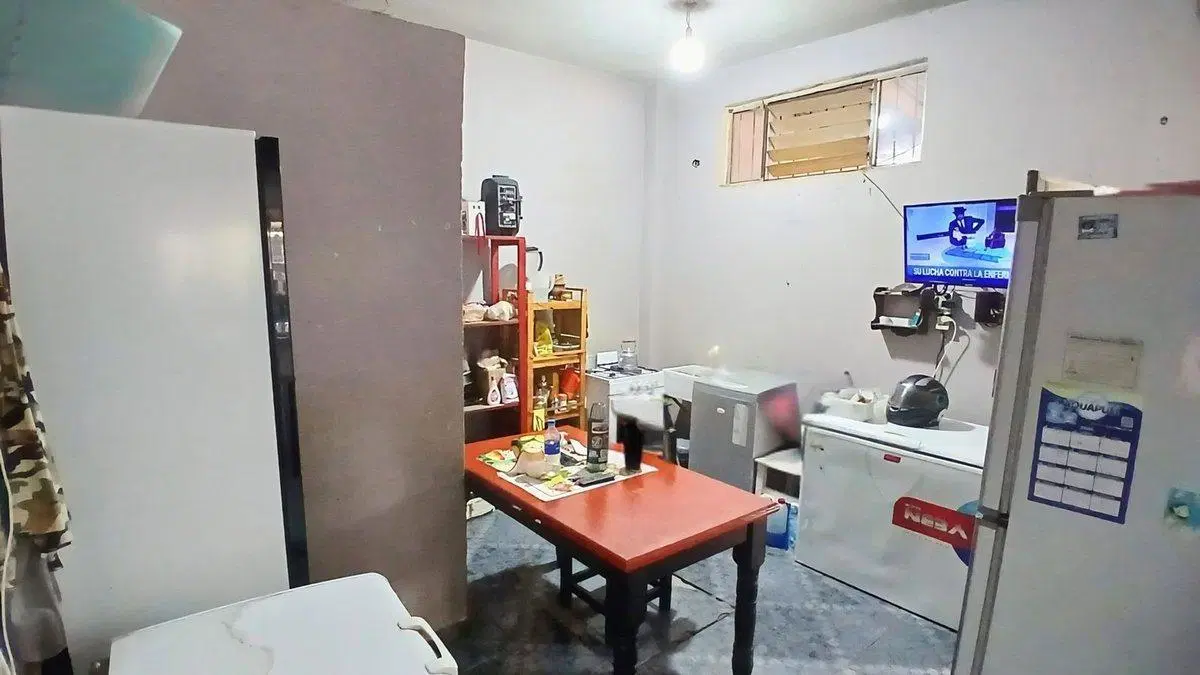 Casa - Local comercial + Estructura para 3 locales 4