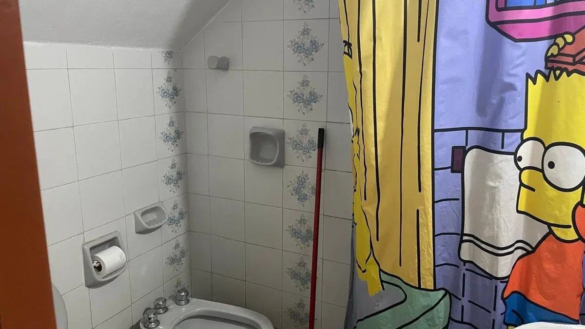 VENTA CASA 5AMB EN TURDERA C/COCHERA 2 PATIOS 5