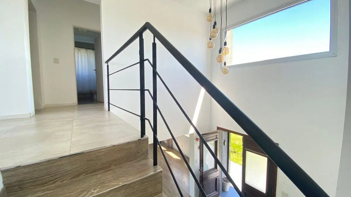 Puertos- Acacias- Casa en Venta a la Laguna-5 AMB 3