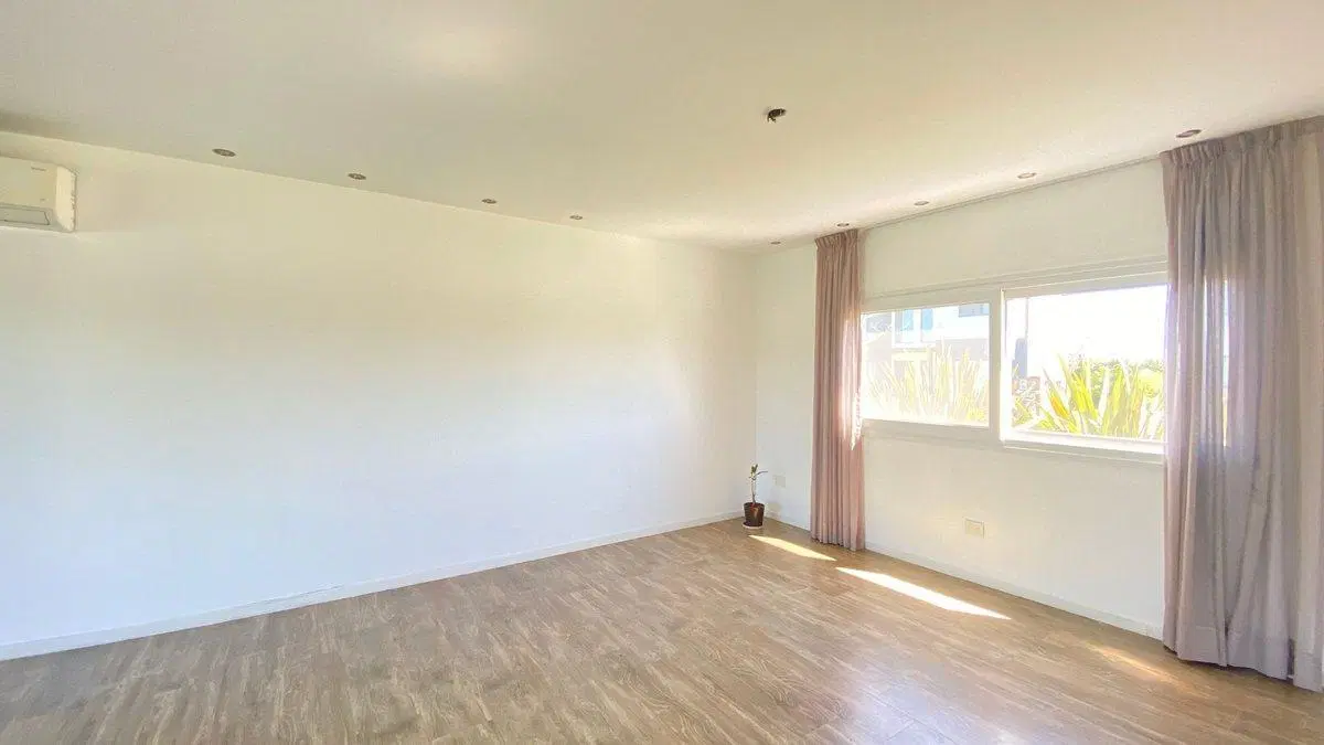 Puertos- Acacias- Casa en Venta a la Laguna-5 AMB 2