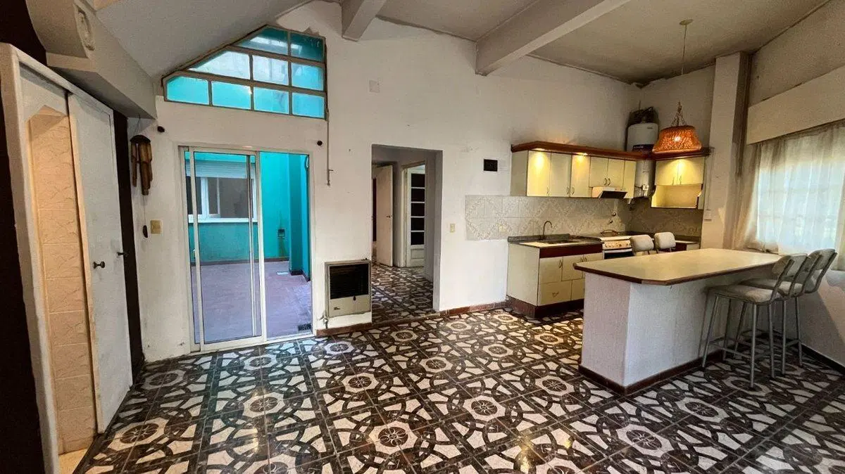 VENTA PH 4 AMBIENTES CON PATIO EN BARRACAS 4