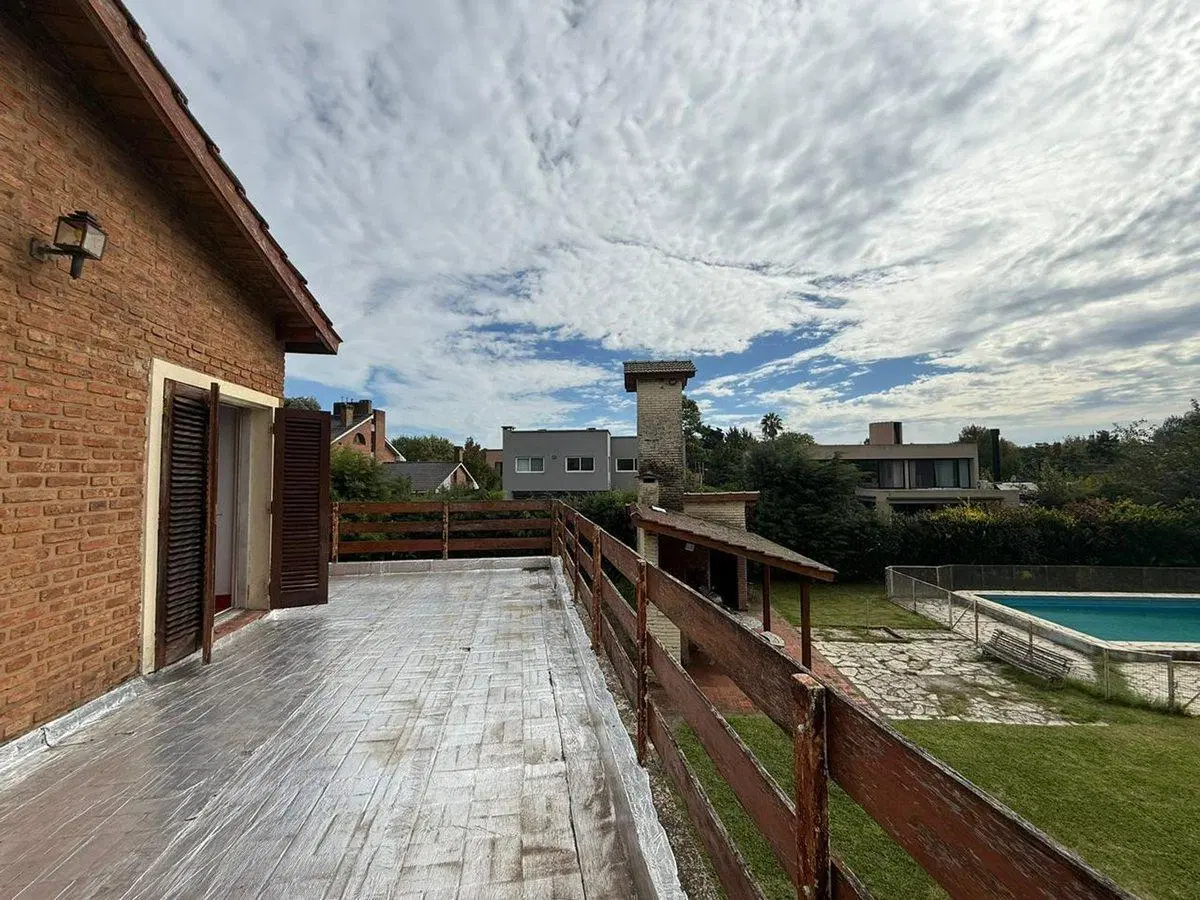 VENTA CASA EN COUNTRY LOS MAPUCHES 4