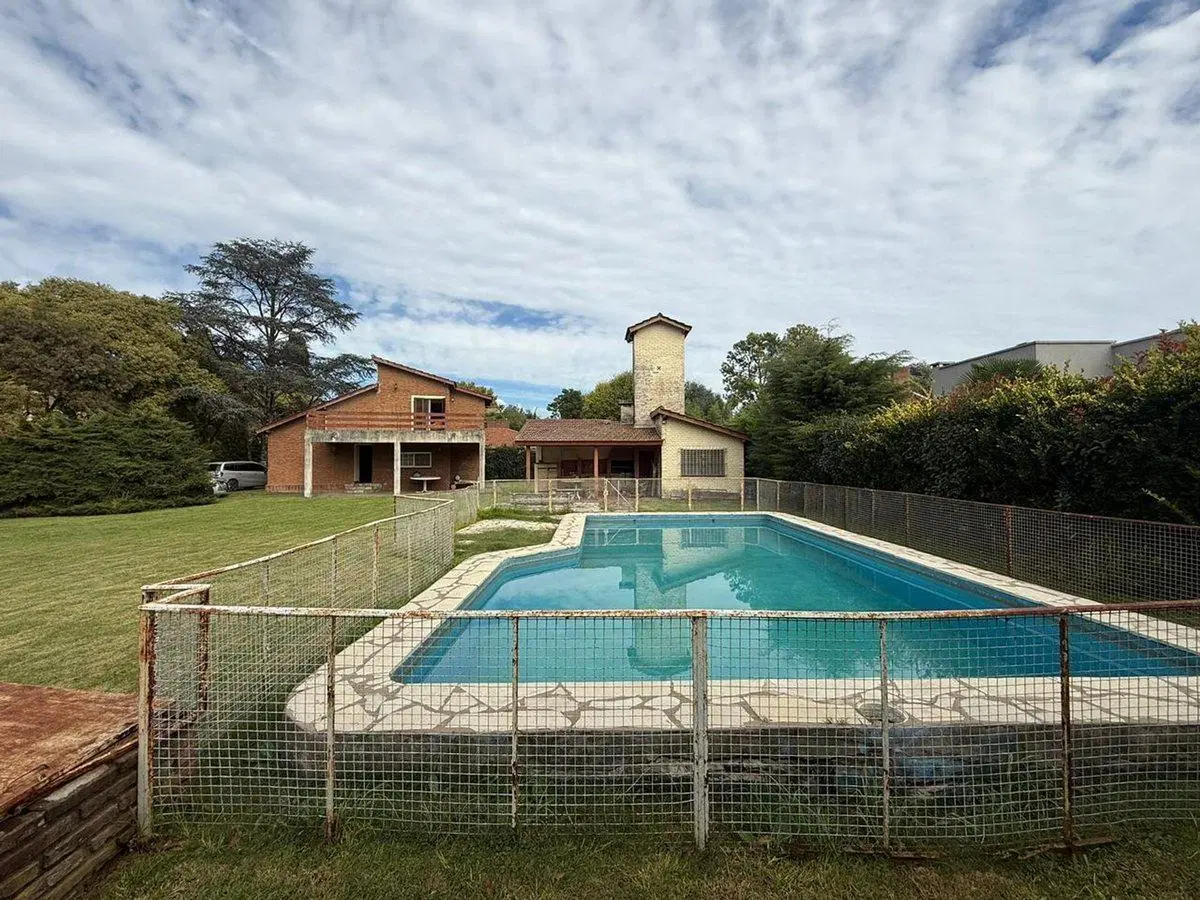 VENTA CASA EN COUNTRY LOS MAPUCHES 3