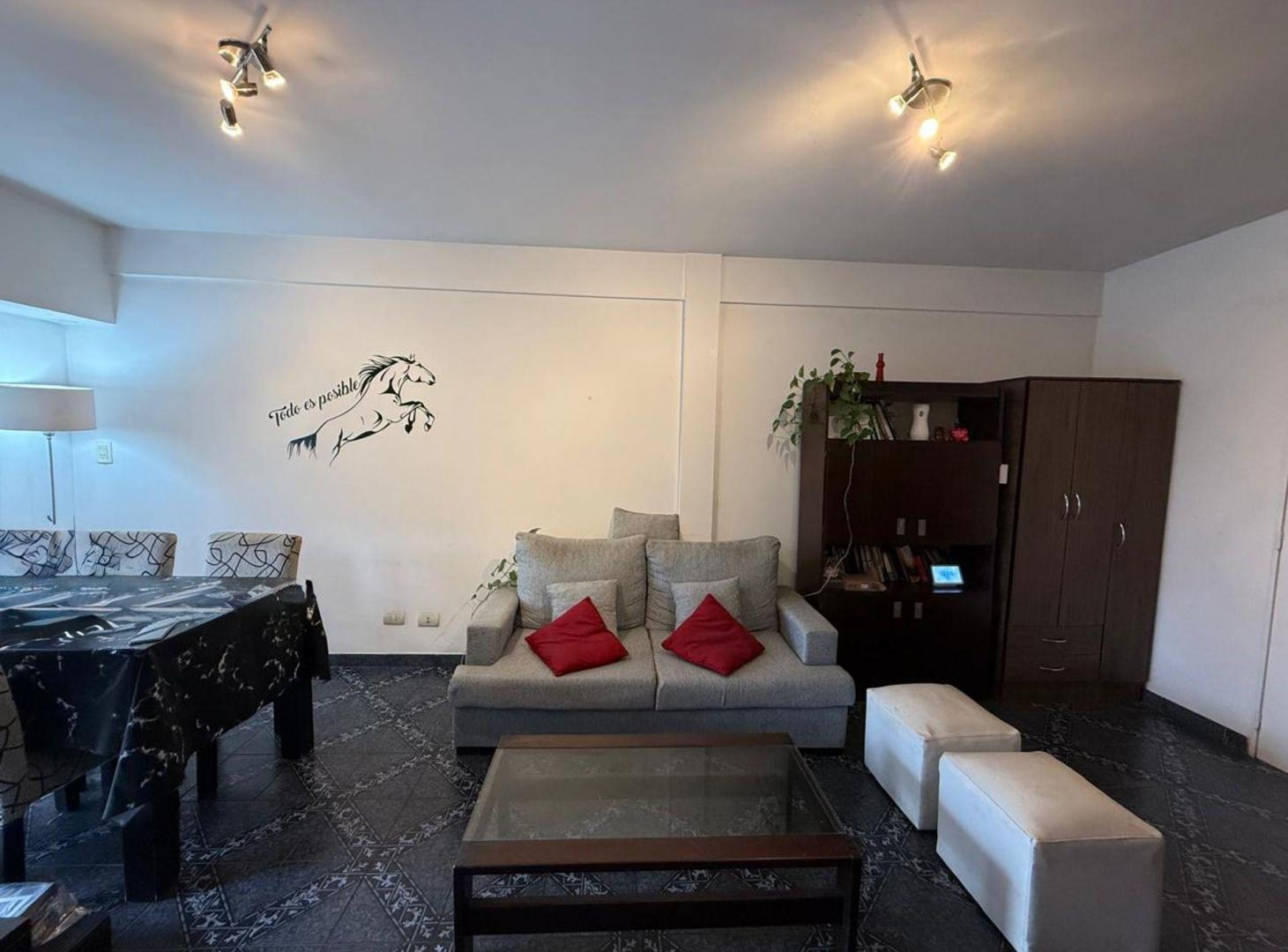 Venta Dpto 2 amb con Balcon Centro Villa Ballester