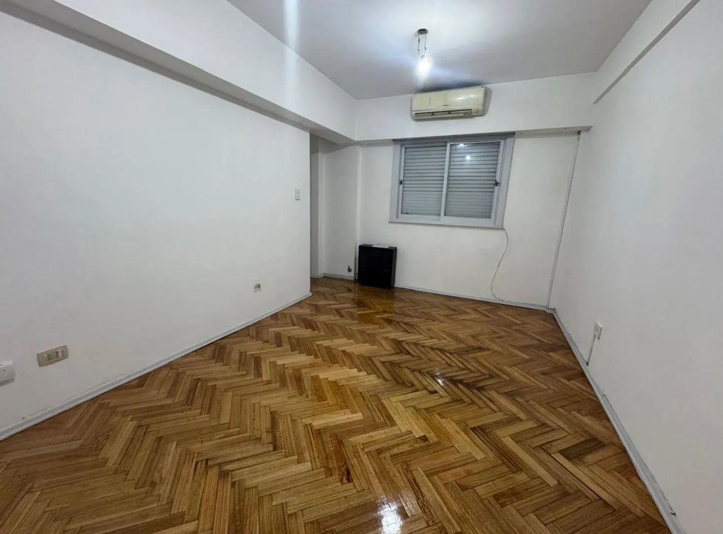 ALQUILER DEPARTAMENTO MONOAMBIENTE EN FLORES 5