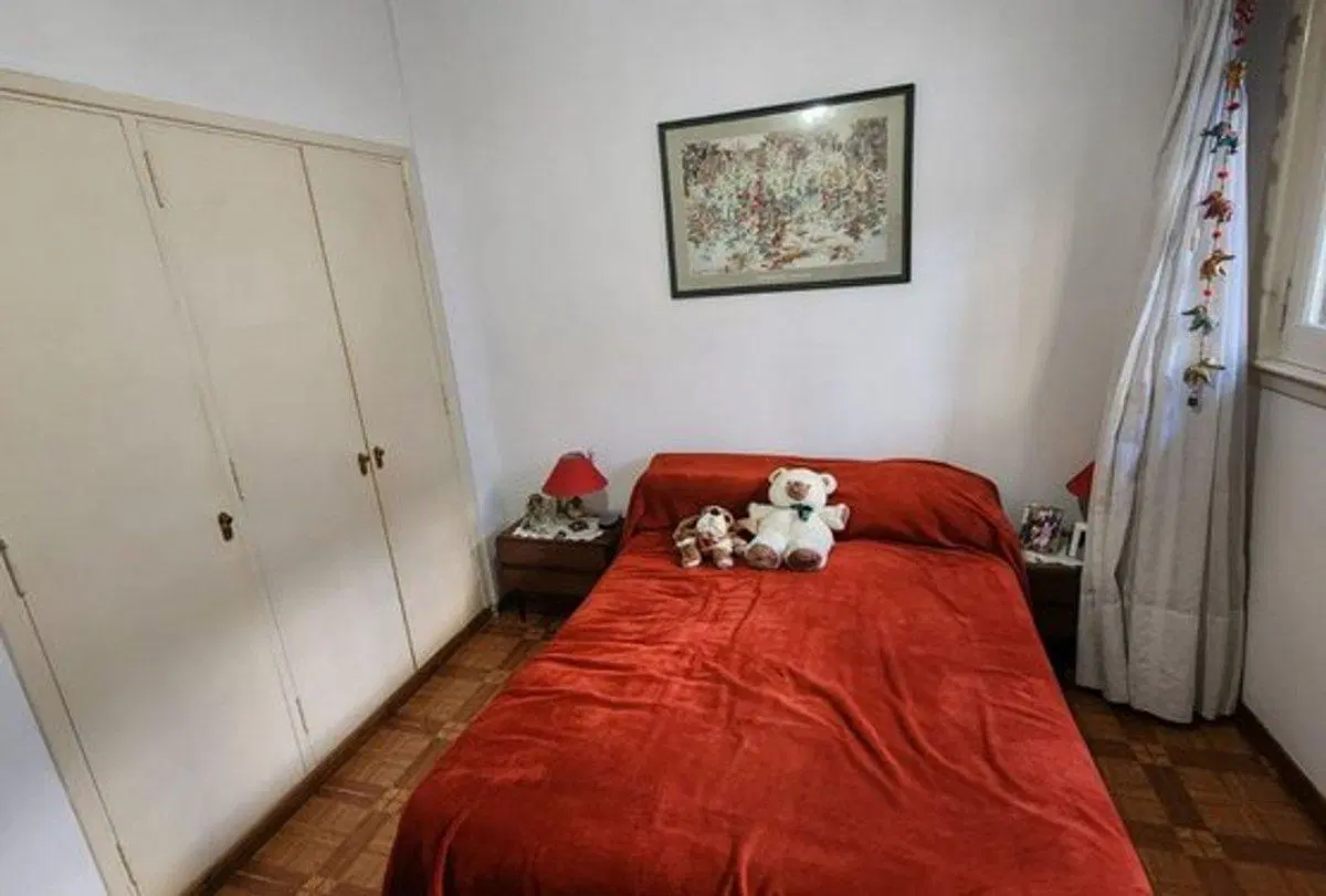 Venta Departamento 4 ambientes con Patio en Flores 3