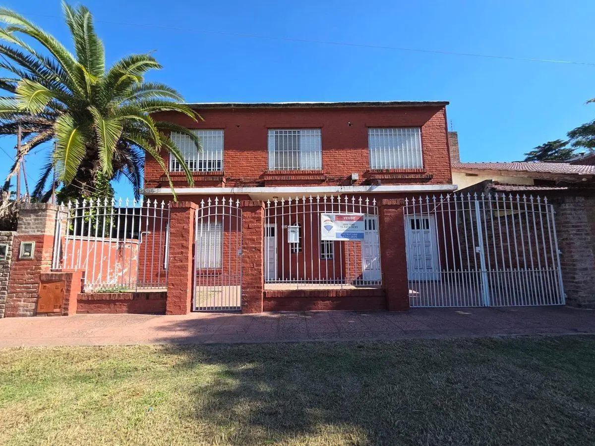 VENTA CASA CON POTENCIAL Y GRAN FONDO, SAN MIGUEL 4