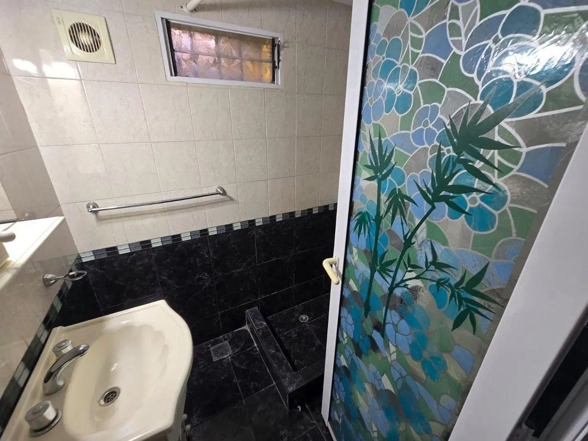 VENTA MULTIFAMILIAR 3 UNIDADES  318M2 4