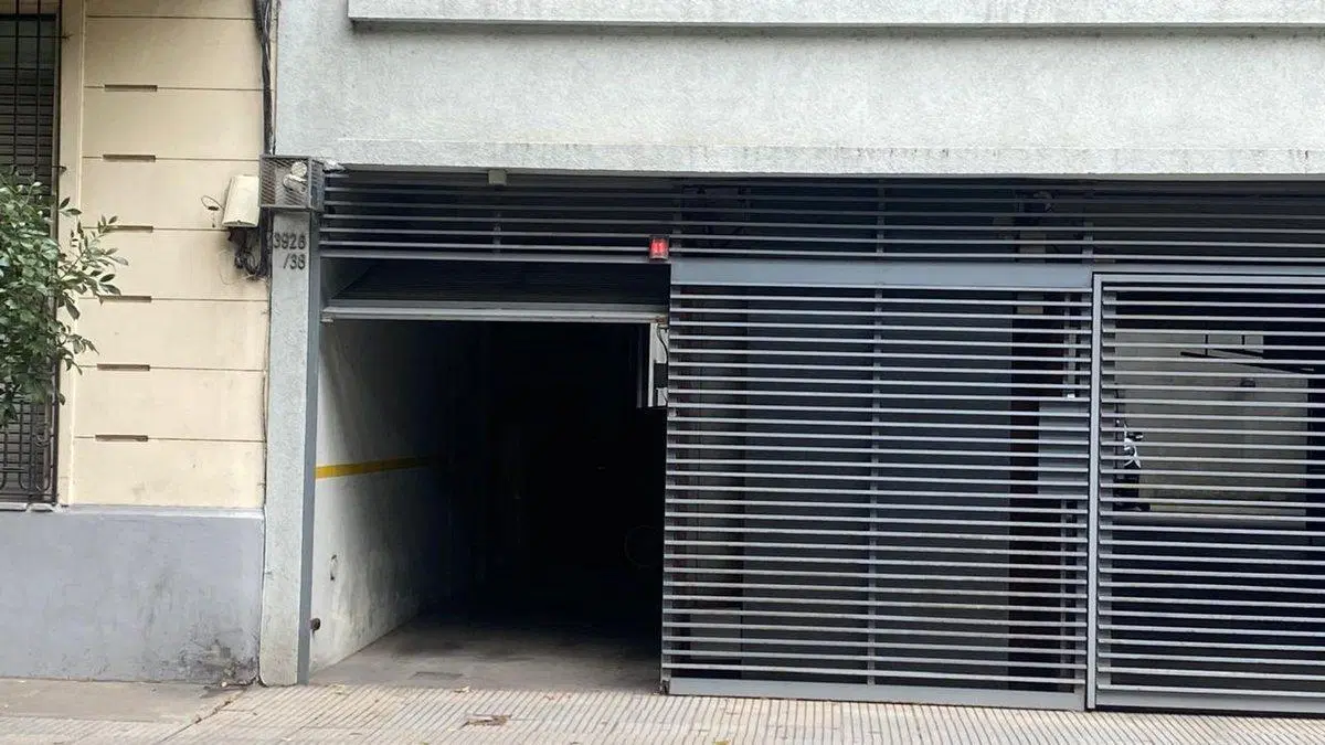 Venta - cochera c/ acceso independiente - Almagro 2