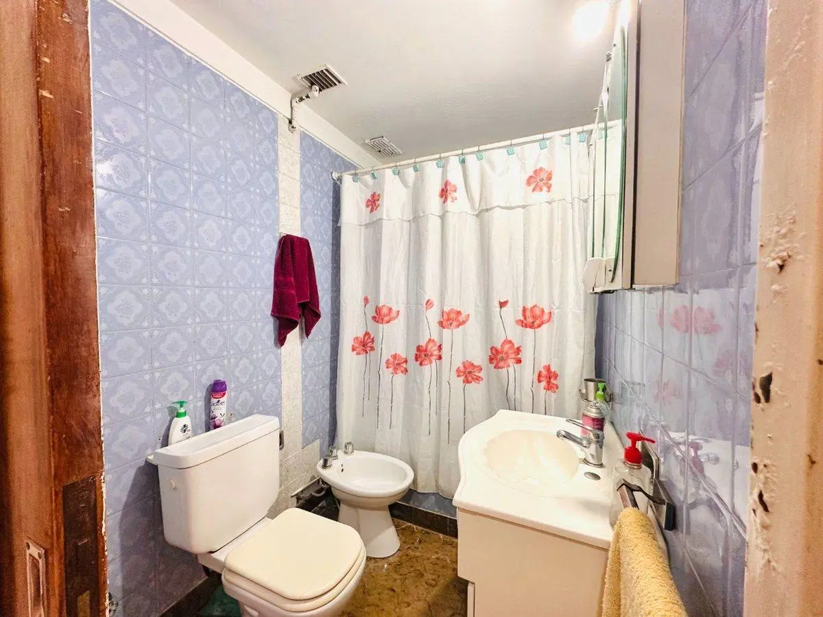 Casa En Venta en Ezeiza Centro Con Parque 5