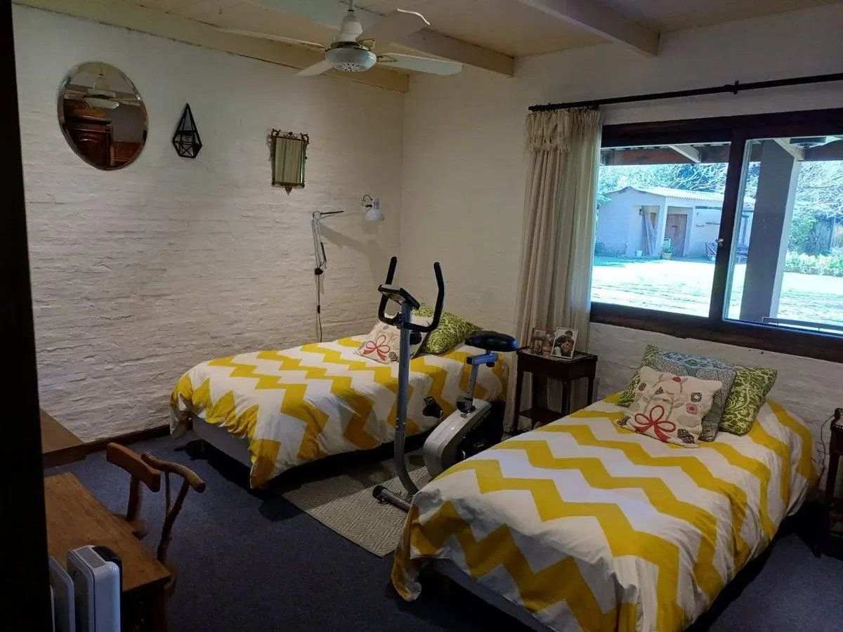 Casa quinta 5 amb en VENTA, gran terreno en Pilar 4