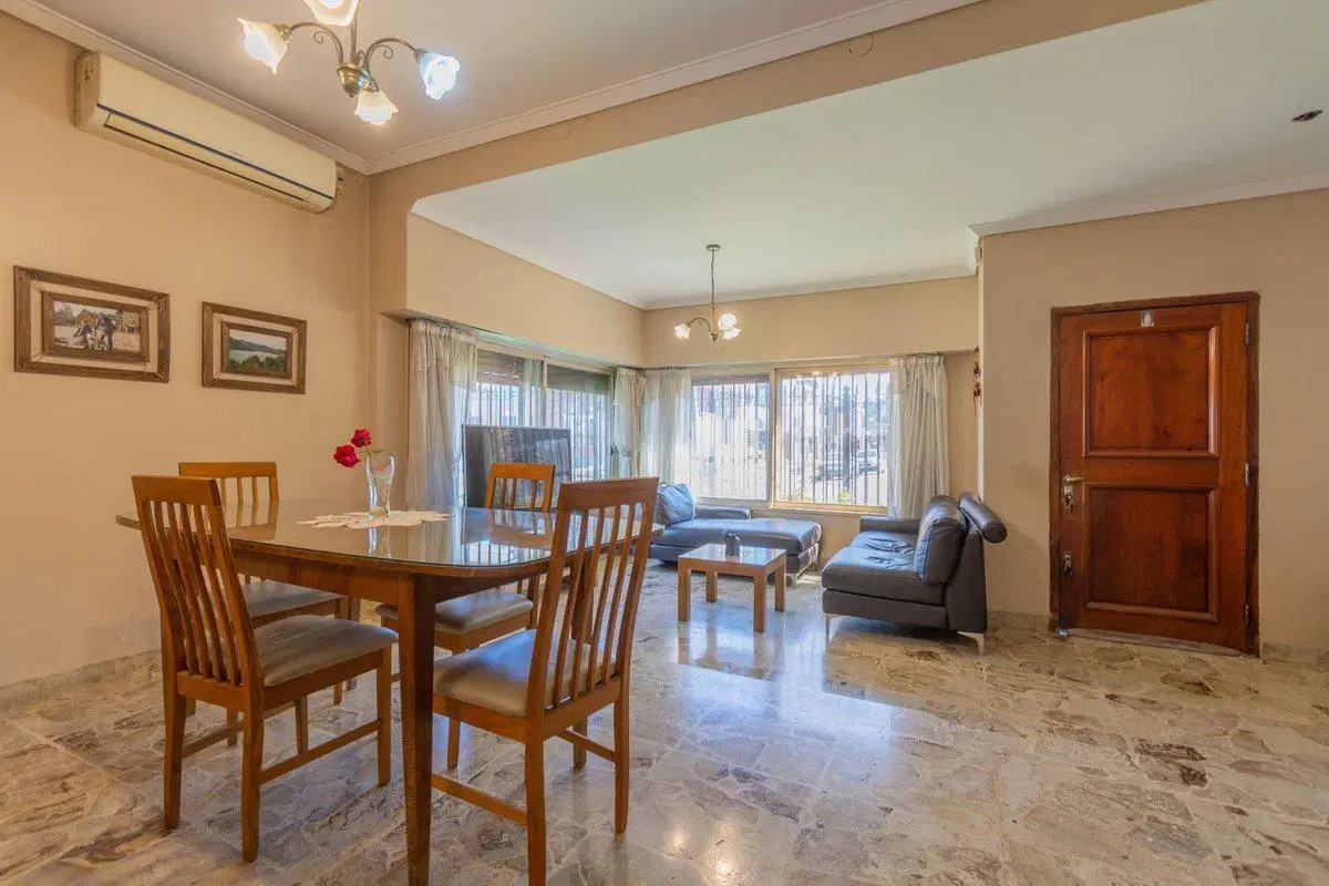 VENTA CASA 4 AMB C/JARDIN + PH 2 AMB VILLA BOSCH 4