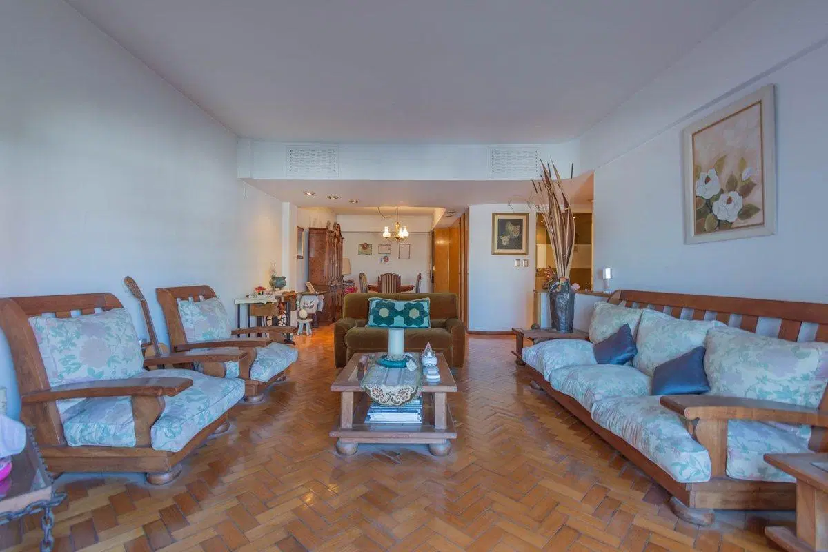 VENTA 4 AMB + COCHERA. PISO ALTO. CAÑITAS 2