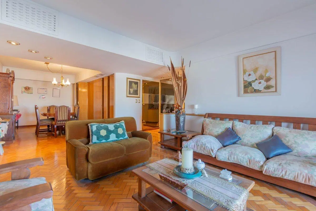 VENTA 4 AMB + COCHERA. PISO ALTO. CAÑITAS 5