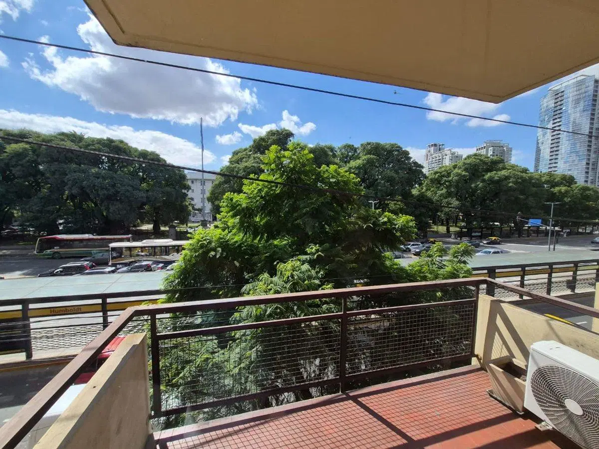 Venta departamento 4 ambientes c Balcon y Cochera 3