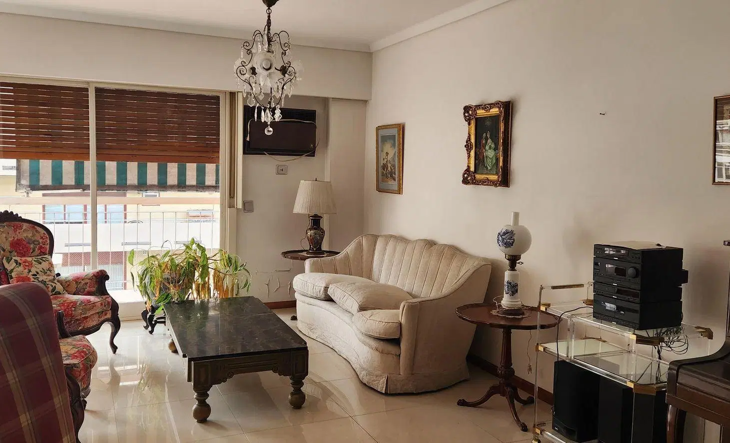 Departamento venta 4 ambientes con dep. Belgrano R 3
