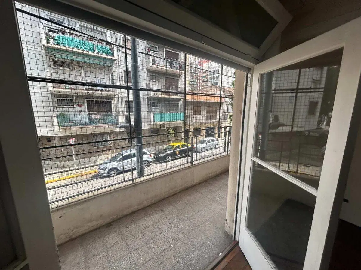 DEPARTAMENTO DE 2 AMB Y DOS BALCONES BALVANERA 5