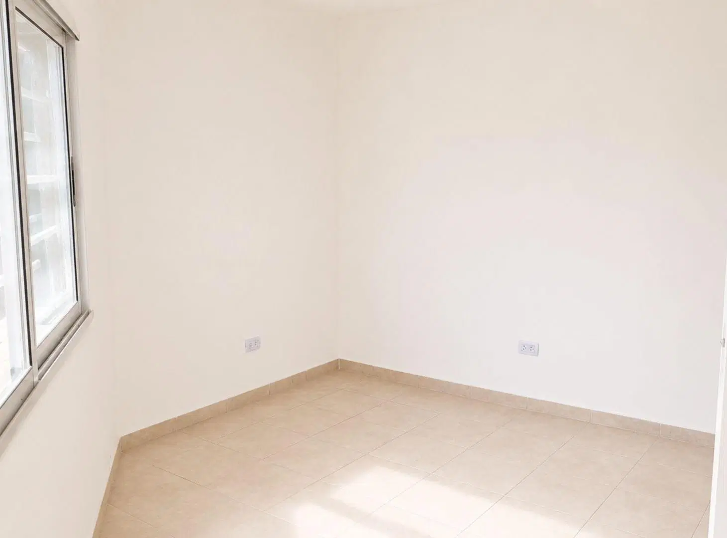 PH 3 AMB A ESTRENAR – PB A LA CALLE – SIN EXPENSAS 3