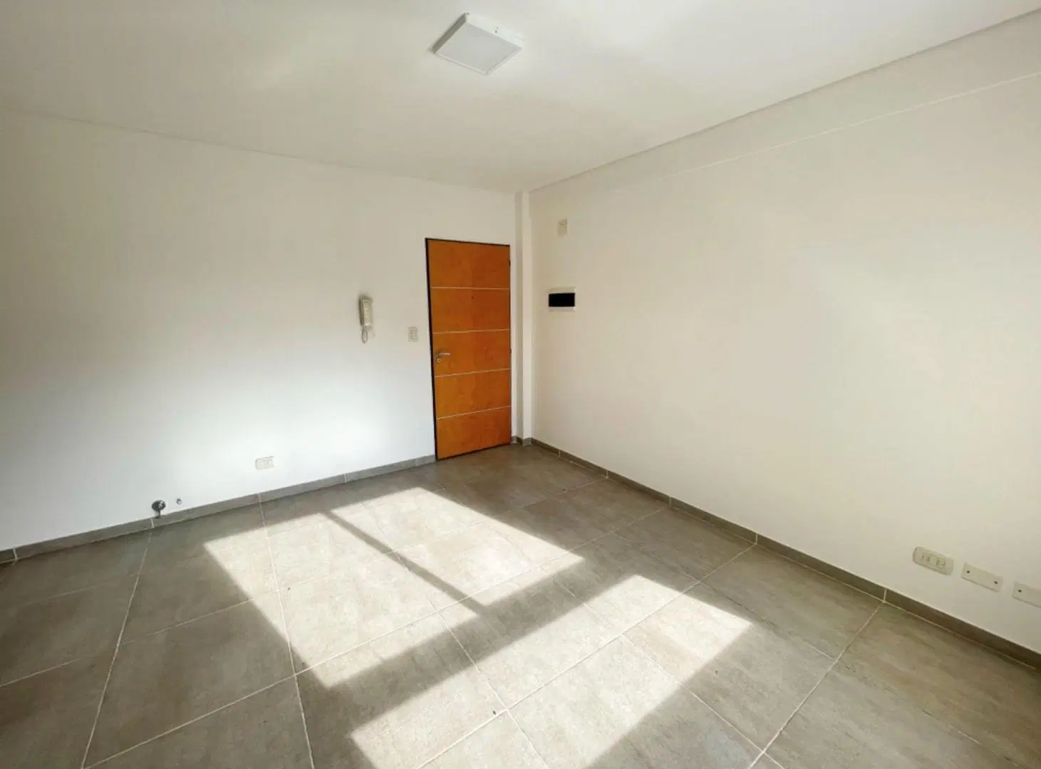 ALQUILER DEPARTAMENTO 2 AMBIENTES VILLA LUZURIAGA 3