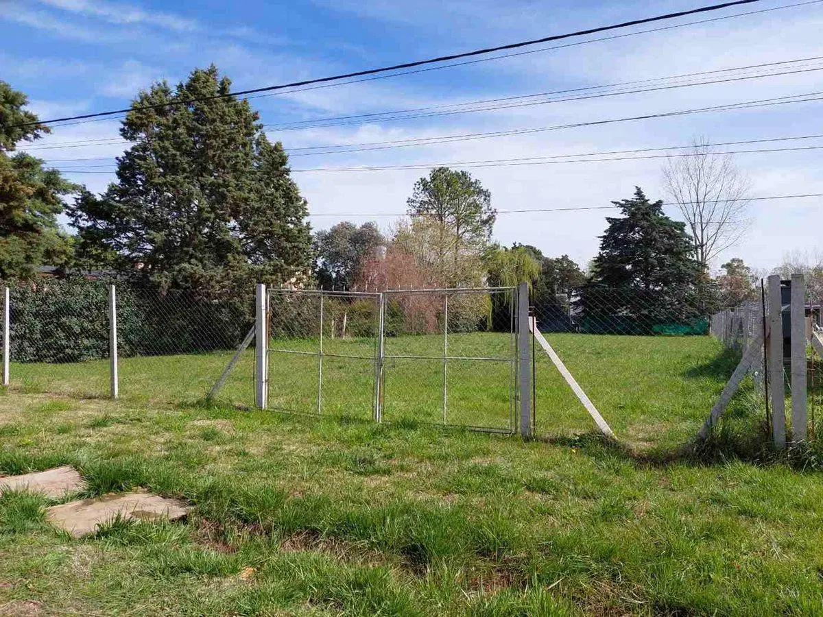 Lote en venta  Barrio Pque. Exaltación semicerrado 2