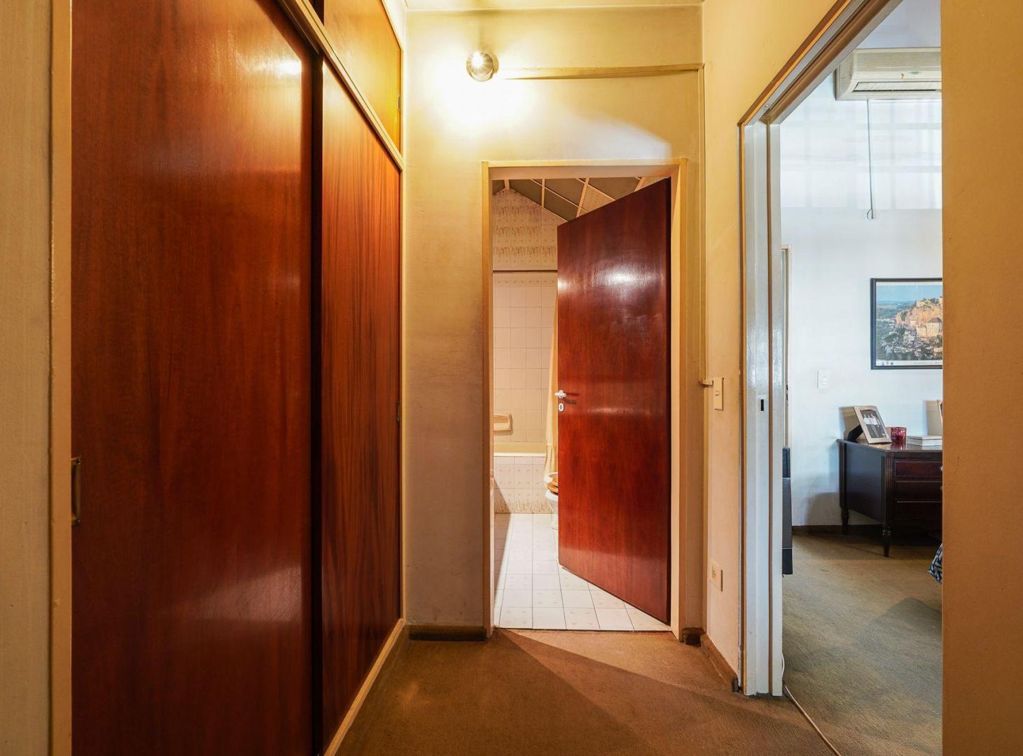 VENTA CASA LOTE PROPIO 6 AMBIENTES- VELEZ SARFIELD