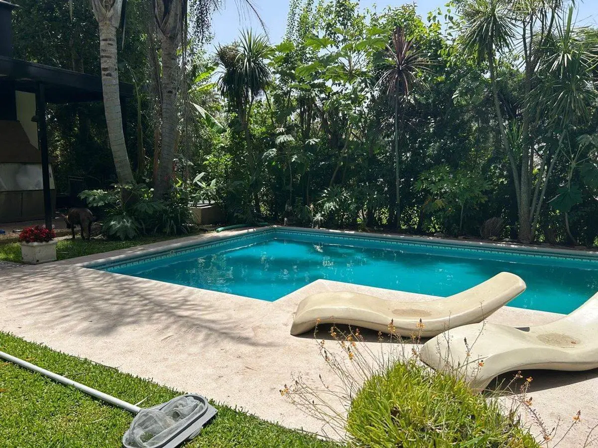 CASA 6 AMBIENTES PILETA -JARDIN DE INVIERNO-PARQUE 3