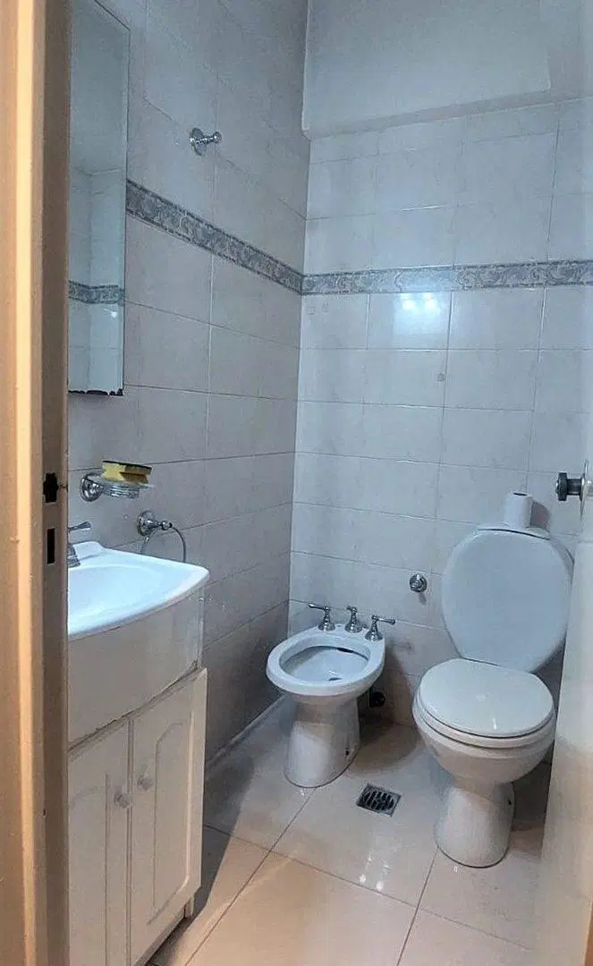 VENTA OFICINA 3 ambientes San NICOLÁS baño propio 3