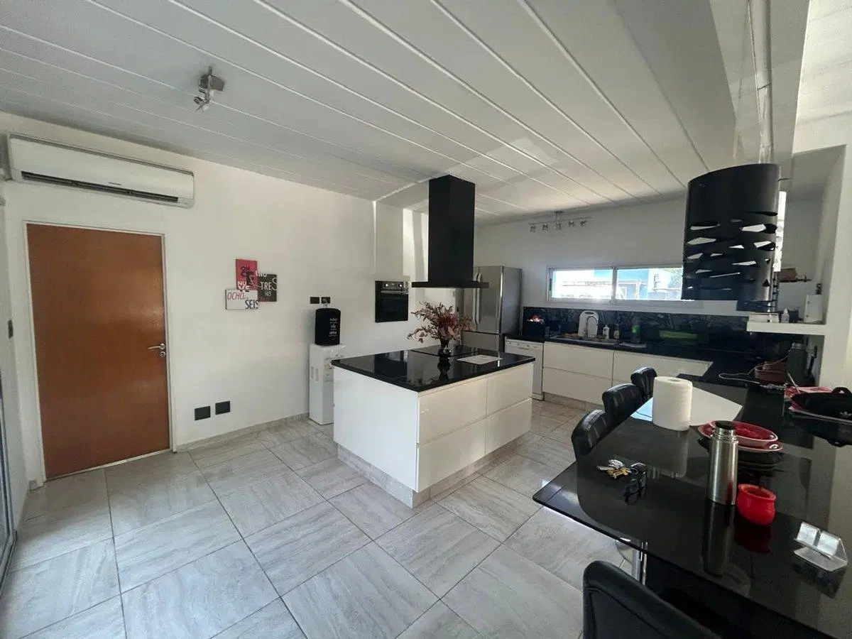 VENDE CASA 5 AMB B.CERRADO MASCHWITZ ACEPTAPERMUTA 3