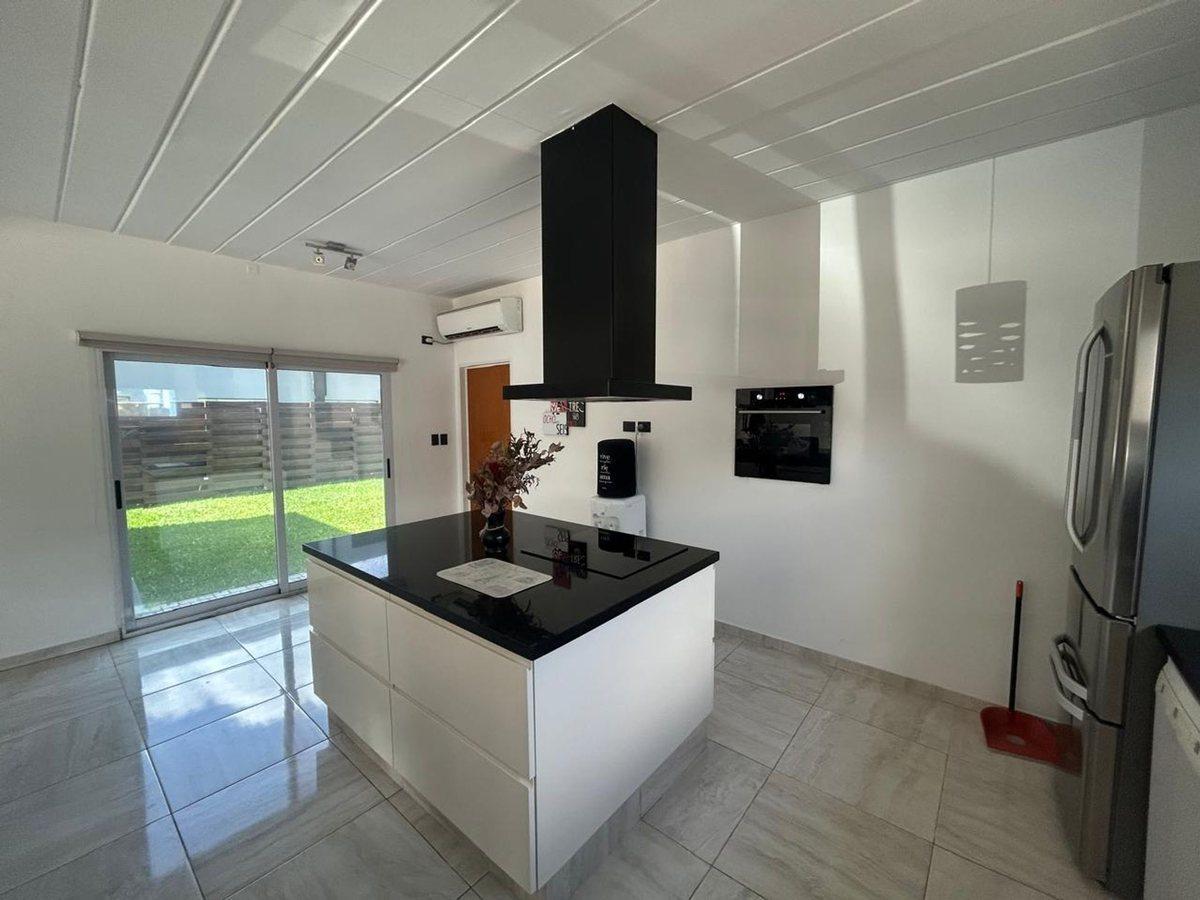 Foto de VENDE CASA 5 AMB B.CERRADO MASCHWITZ ACEPTAPERMUTA, imagen 1