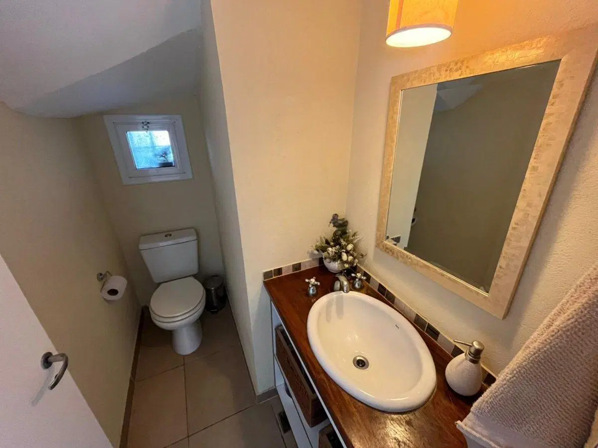 VENTA CASA ESCOBAR DOS PLANTAS CON PILETA 5