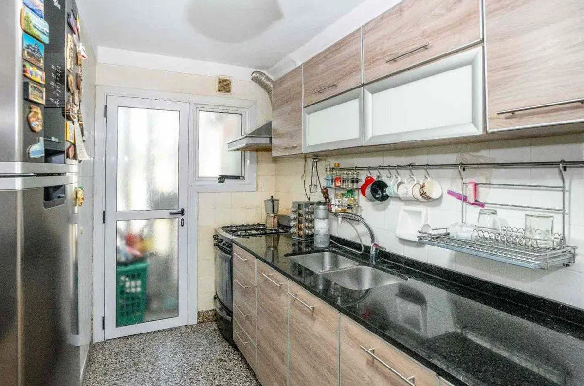 VENTA DEPARTAMENTO TRES AMBIENTES EN FLORESTA 2