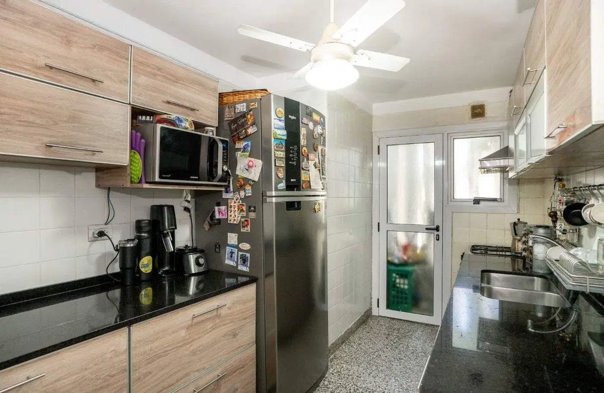 VENTA DEPARTAMENTO TRES AMBIENTES EN FLORESTA 4