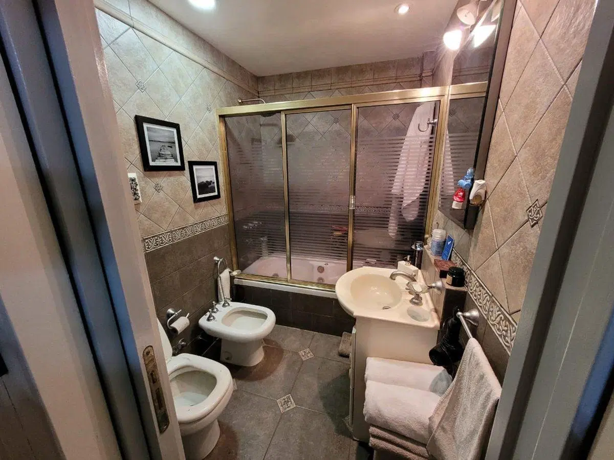 CASA EN VENTA DE 3 AMBIENTES Martin Coronado 2