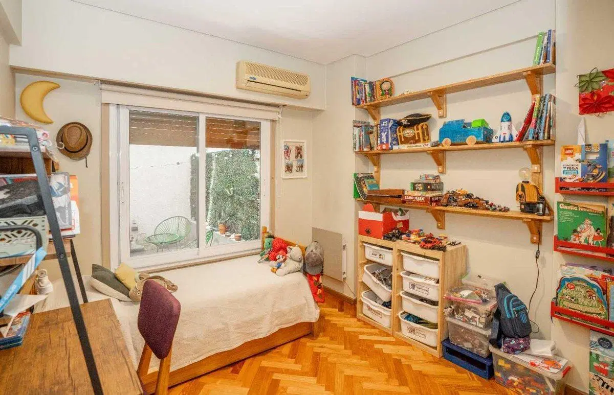 VENTA DEPTO 3 AMB CON PATIO EN COLEGIALES 5