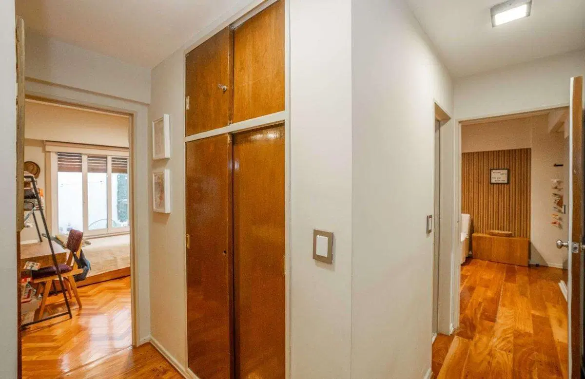 VENTA DEPTO 3 AMB CON PATIO EN COLEGIALES 3