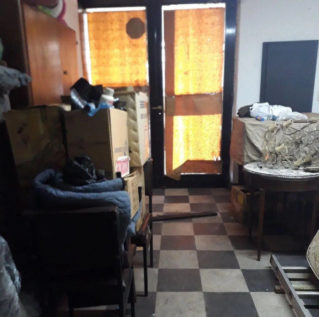 Venta GALPON con vivienda en Villa General Mitre 3