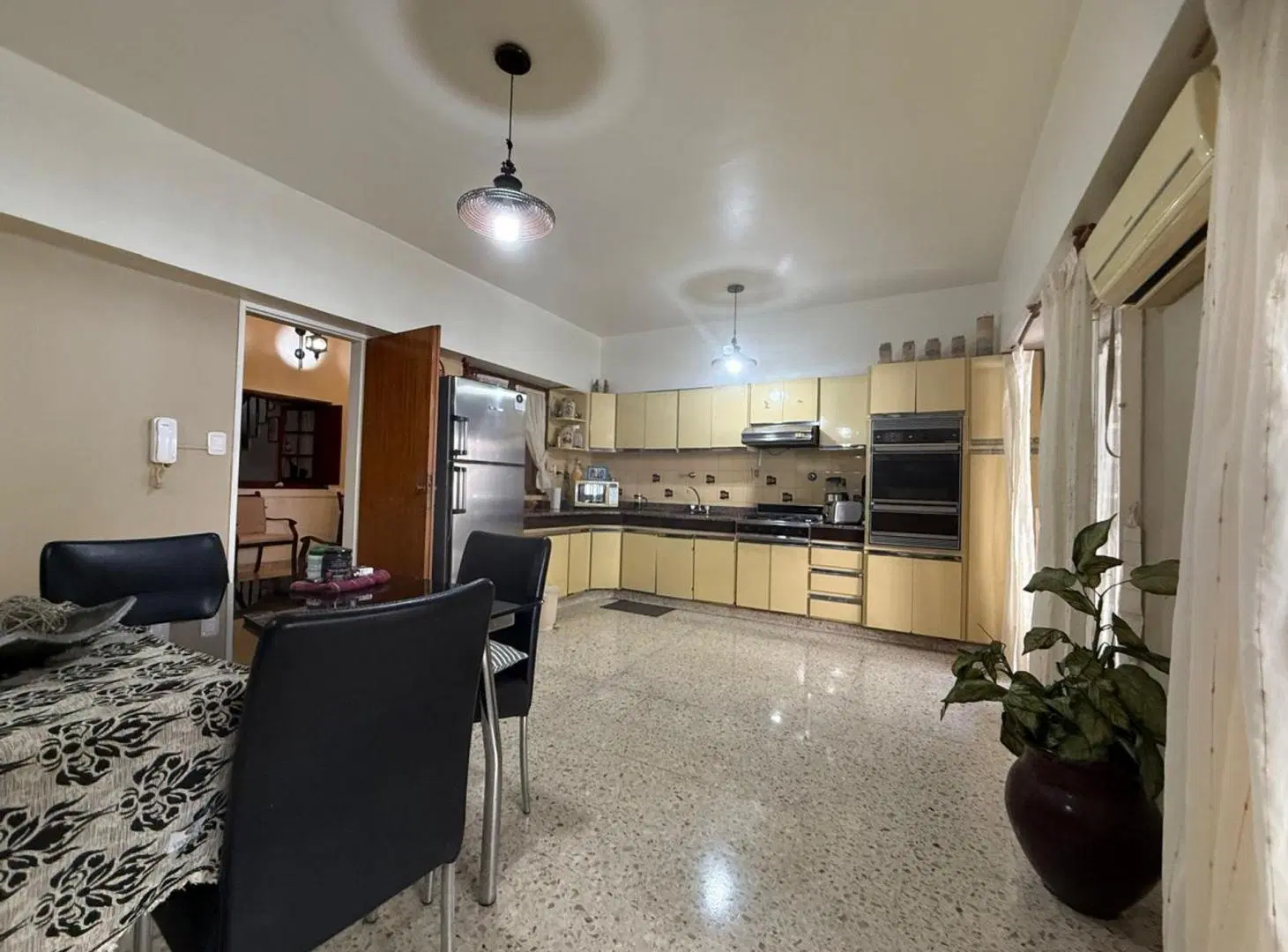 CASA LOTE PROPIO 260m2 - IDEAL VIVIENDA + TRABAJO! 3