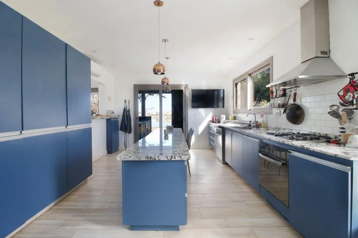 VENTA. San Sebastián casa a la laguna central ! 5