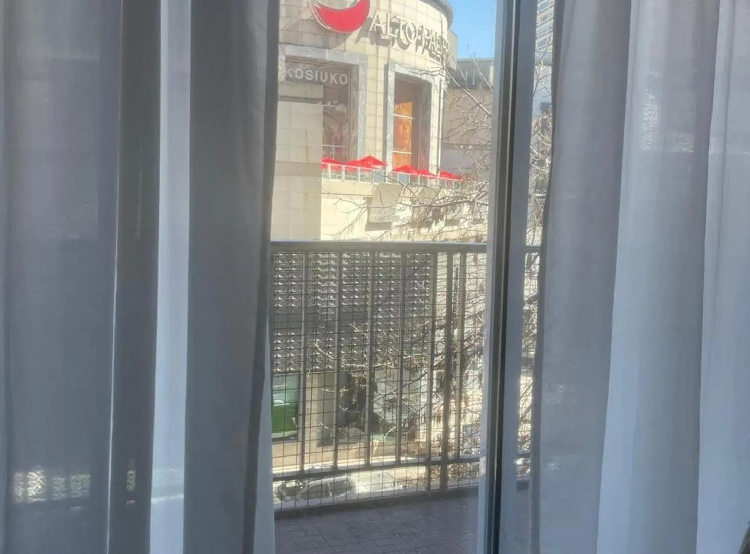 Venta depto 2 ambientes con balcon Recoleta 3